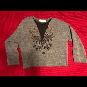 stylish sweatshirt top